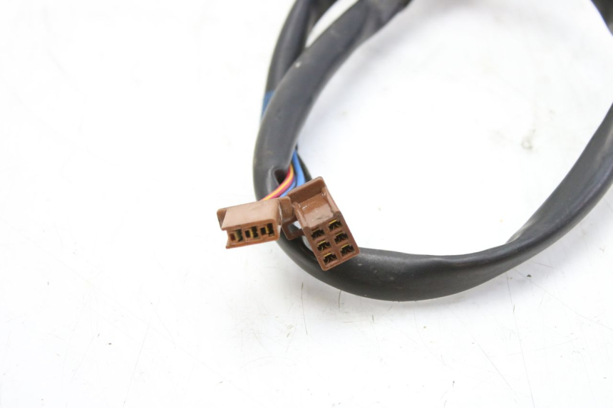 photo de COMMODO DROIT YAMAHA FZS FAZER 600 (1998 - 2001)