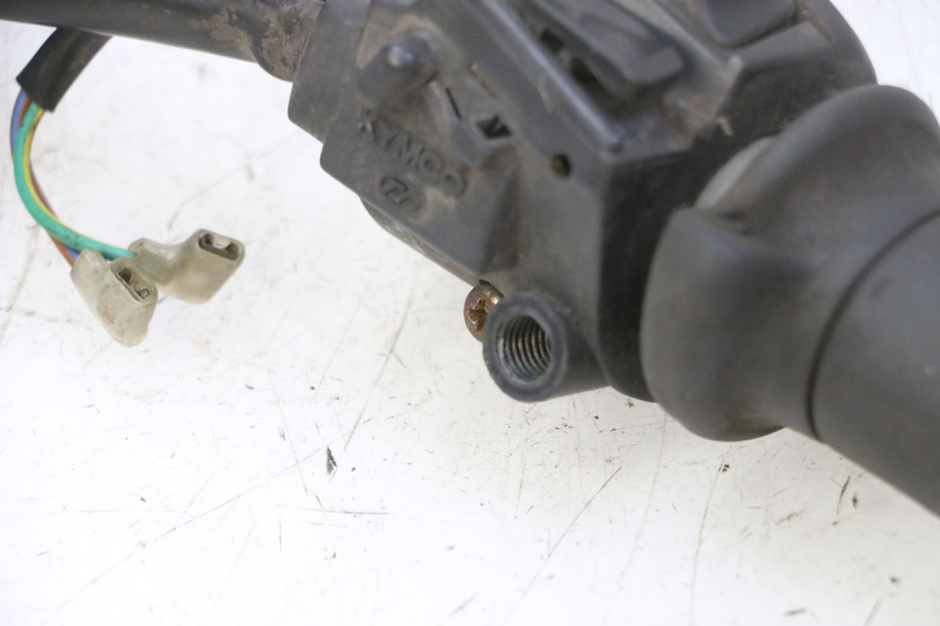 photo de COMMODO DROIT KYMCO GRAND DINK 125 (2008 - 2014)