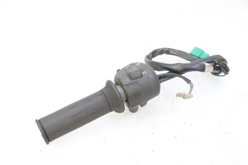 photo de COMMODO DROIT KYMCO GRAND DINK 125 (2008 - 2014)