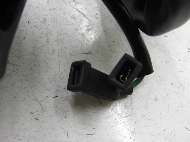 photo de COMMODO DROIT HONDA PCX (JF57/JF64) 125 (2014 - 2018)