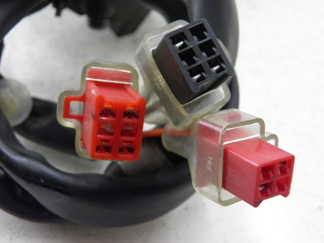 photo de COMMODO DROIT HONDA PCX (JF57/JF64) 125 (2014 - 2018)