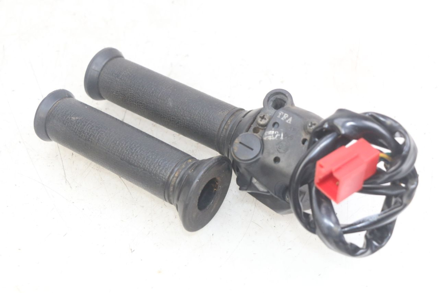 photo de COMMODO DROIT SYM JET SPORT XR 50 (2006 - 2015)