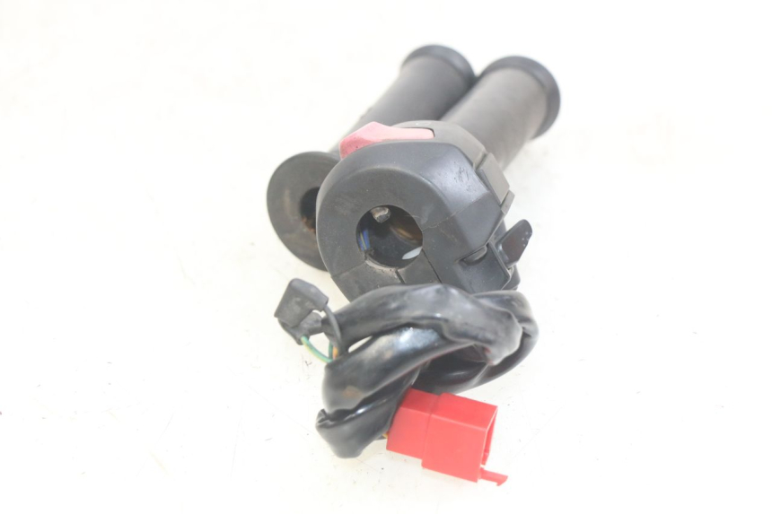 photo de COMMODO DROIT SYM JET SPORT XR 50 (2006 - 2015)