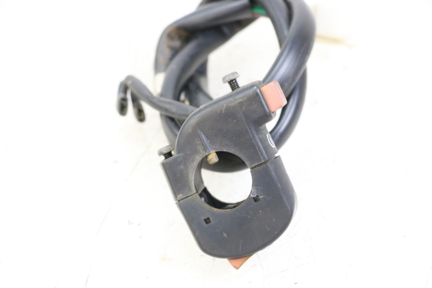 photo de COMMODO DROIT KYMCO STRYKER OFF ROAD 125 (1999 - 2005)