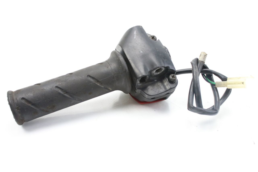 photo de COMMODO DROIT PEUGEOT LUDIX 50 (2008 - 2017)