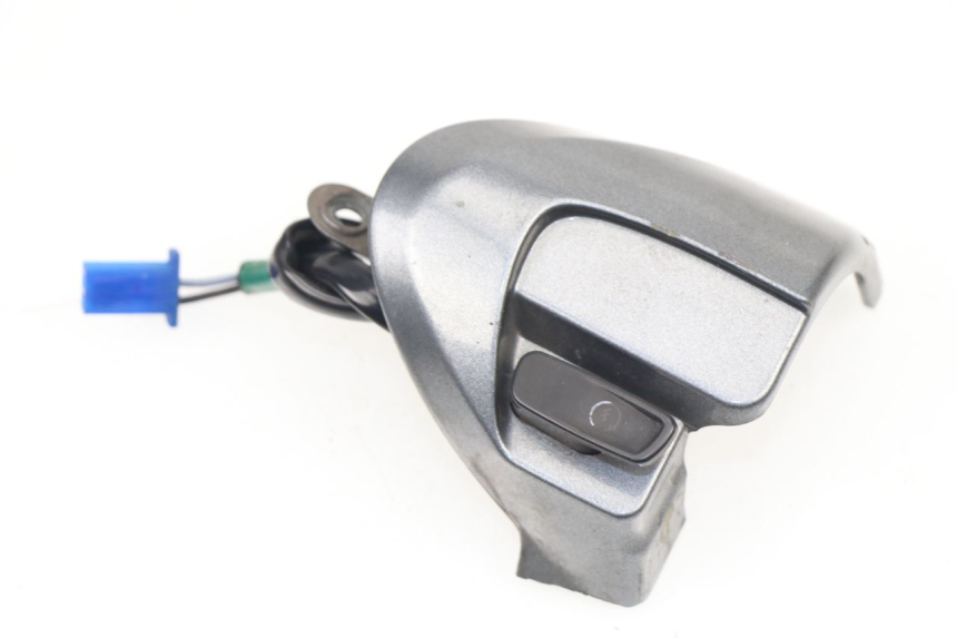 photo de COMMODO DROIT MBK FLAME X 125 (2007 - 2016)