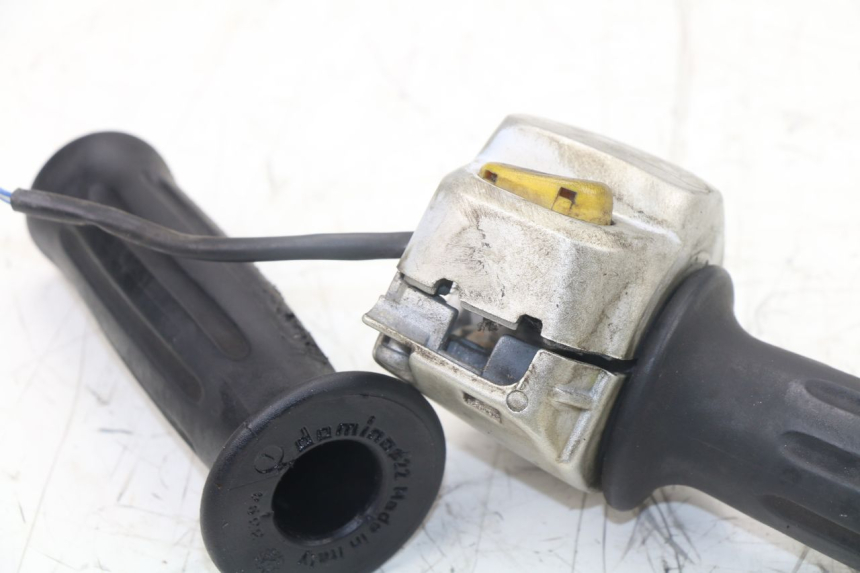 photo de COMMODO DROIT MBK FLIPPER 50 (2004 - 2012)