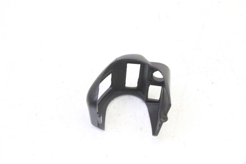 photo de COMMODO DROIT PIAGGIO MP3 HPE 310 (2024 - 2025)