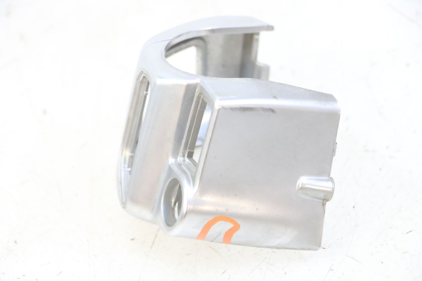 photo de COMMODO DROIT PIAGGIO MP3 LT 300 (2010 - 2016)
