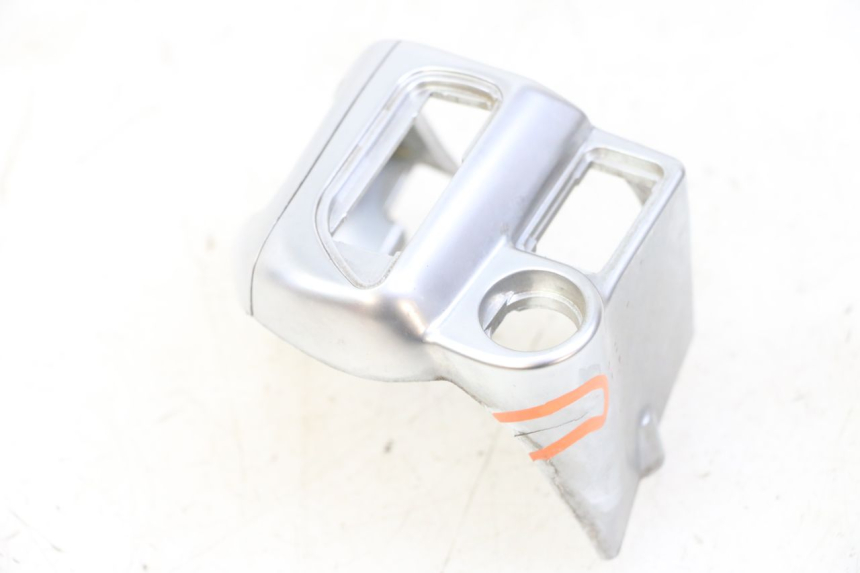photo de COMMODO DROIT PIAGGIO MP3 LT 300 (2010 - 2016)