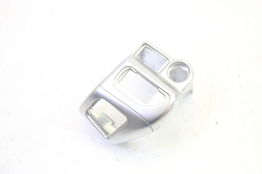 photo de COMMODO DROIT PIAGGIO MP3 LT 400 (2007 - 2012) - Zoom état d’usage