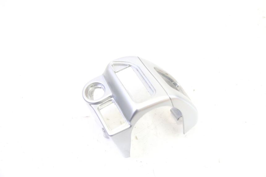 photo de COMMODO DROIT PIAGGIO MP3 500 (2016 - 2018) - Détail de la pièce