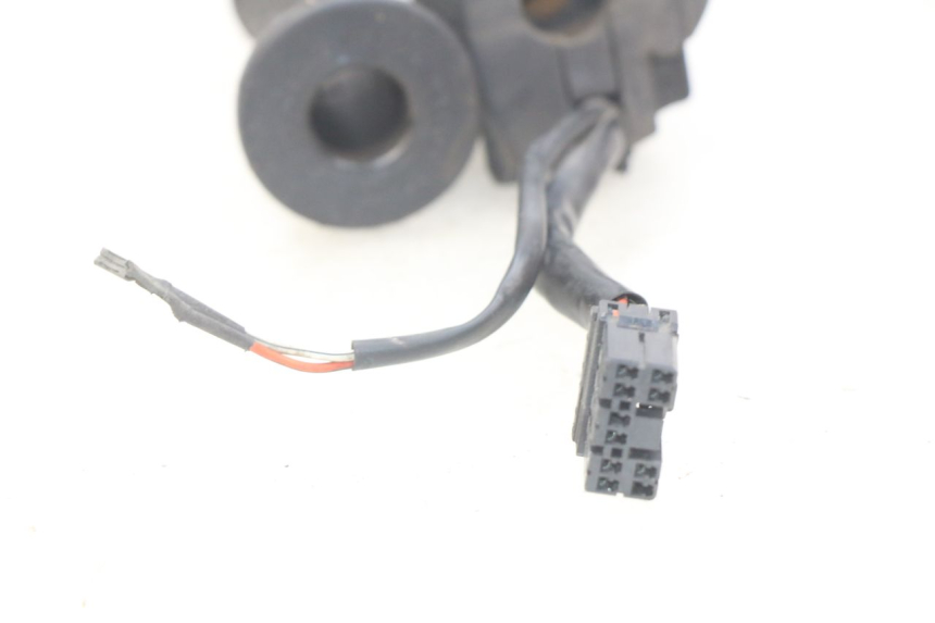 photo de COMMODO DROIT GILERA NEXUS 125 (2009 - 2013)