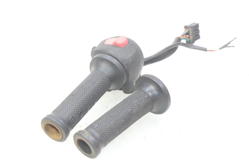 photo de COMMODO DROIT GILERA NEXUS 125 (2009 - 2013)