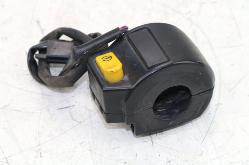 photo de COMMODO DROIT PEUGEOT KISBEE 4T 50 (2010 - 2017)