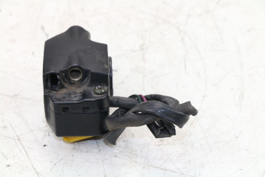 photo de COMMODO DROIT PEUGEOT KISBEE 4T 50 (2010 - 2017)