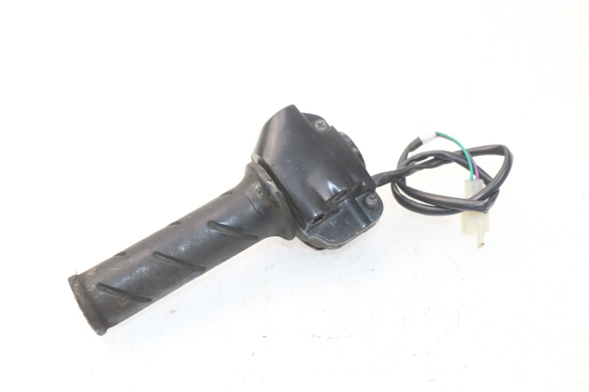 photo de COMMODO DROIT PEUGEOT LUDIX 50 (2008 - 2017)