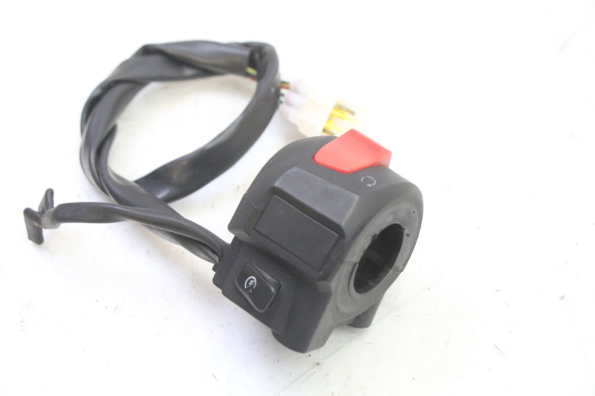 photo de COMMODO DROIT MAG POWER R-STREET 50 (2016 - 2025)