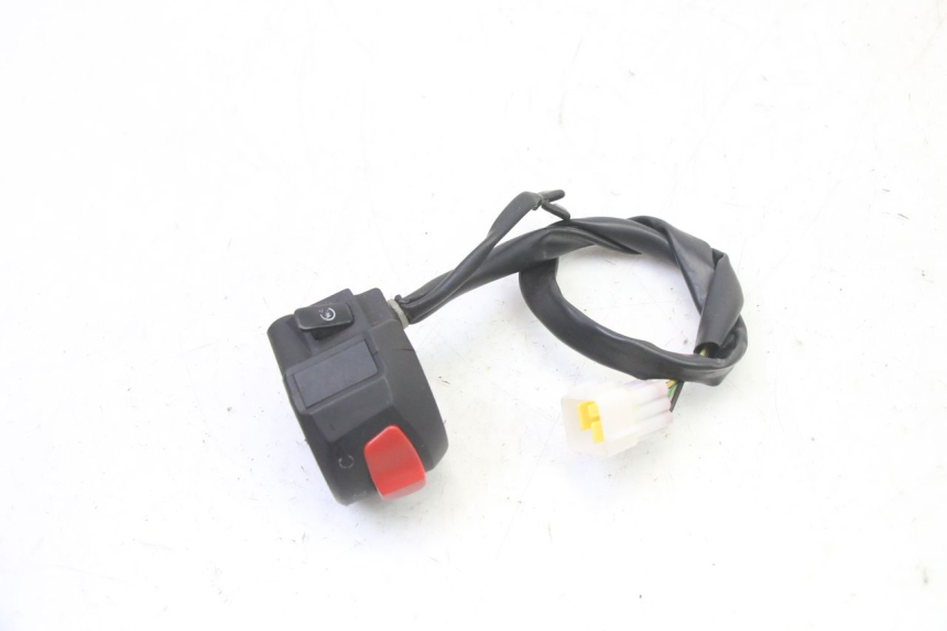 photo de COMMODO DROIT MAG POWER R-STREET 50 (2016 - 2025)