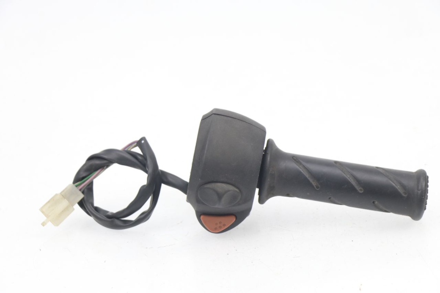 photo de COMMODO DROIT PEUGEOT SATELIS 125 (2006 - 2009)
