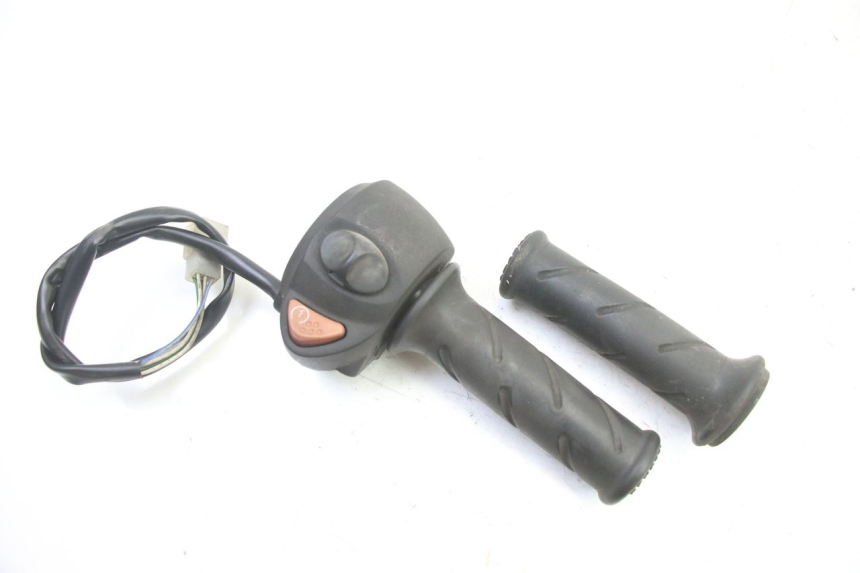 photo de COMMODO DROIT PEUGEOT SATELIS 250 (2006 - 2012)