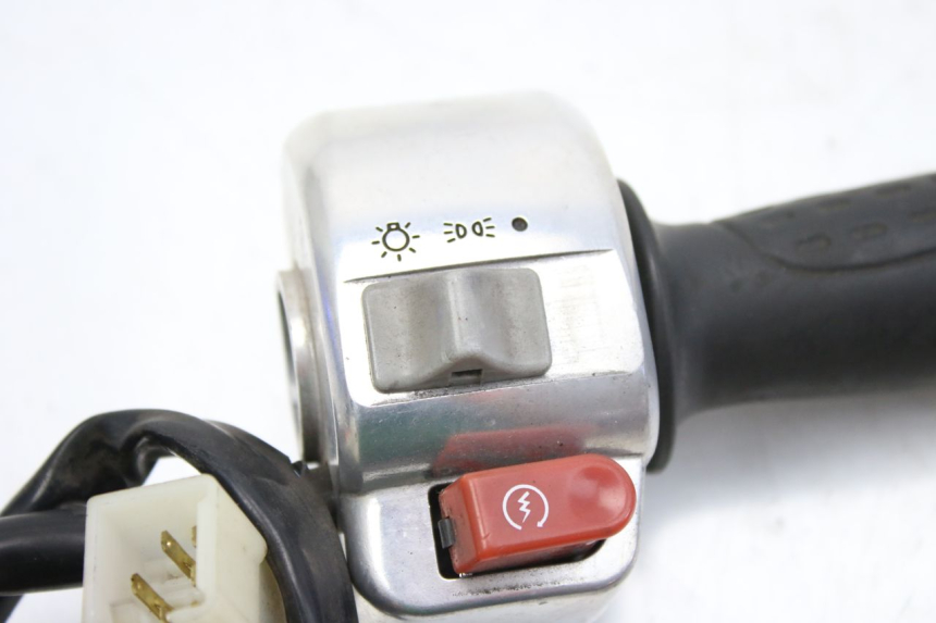 photo de COMMODO DROIT KYMCO SENTO 100 (2008 - 2013)
