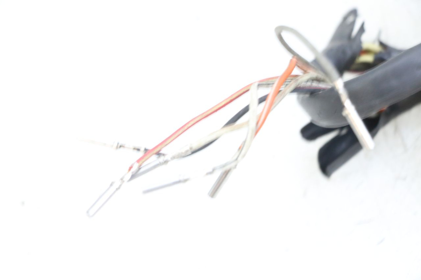 photo de COMMODO DROIT HARLEY DAVIDSON SPORTSTER XL CUSTOM 1200 (2003 - 2004)