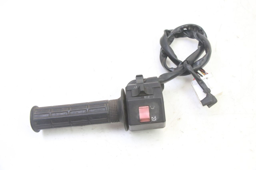 photo de COMMODO DROIT TRIUMPH SPRINT 900 (1995 - 1998)