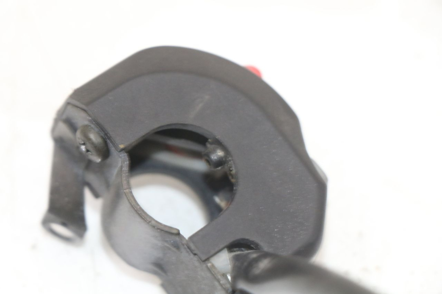 photo de COMMODO DROIT YAMAHA TDR DELTABOX 125 (1993 - 2003)