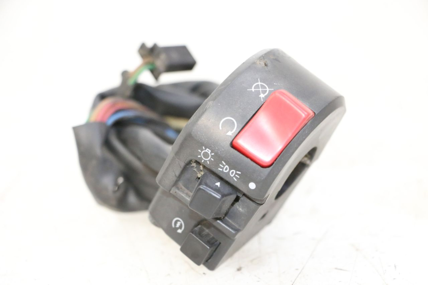 photo de COMMODO DROIT YAMAHA XJN DIVERSION 600 (2000 - 2003)