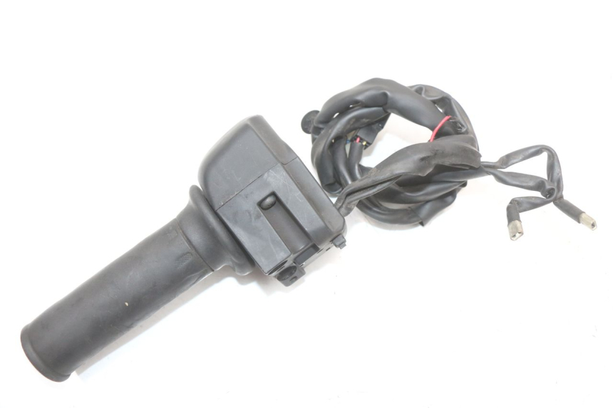 photo de COMMODO DROIT YAMAHA XMAX X-MAX ABS 125 (2017 - 2020)