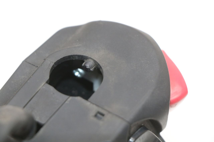 photo de COMMODO DROIT YAMAHA XMAX X-MAX ABS 125 (2017 - 2020)