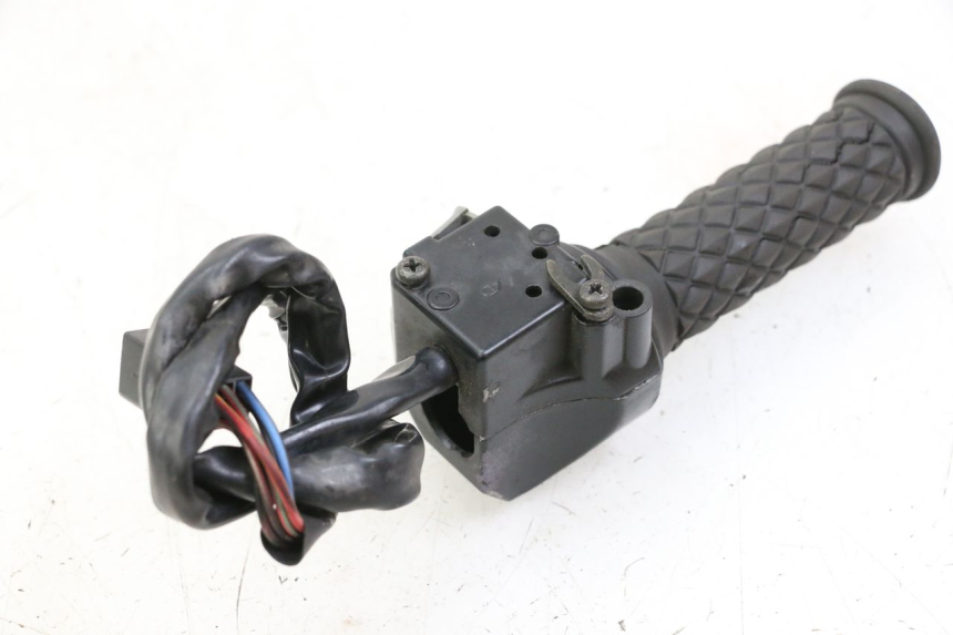 photo de COMMODO DROIT YAMAHA XV VIRAGO 535 (1988 - 2004)