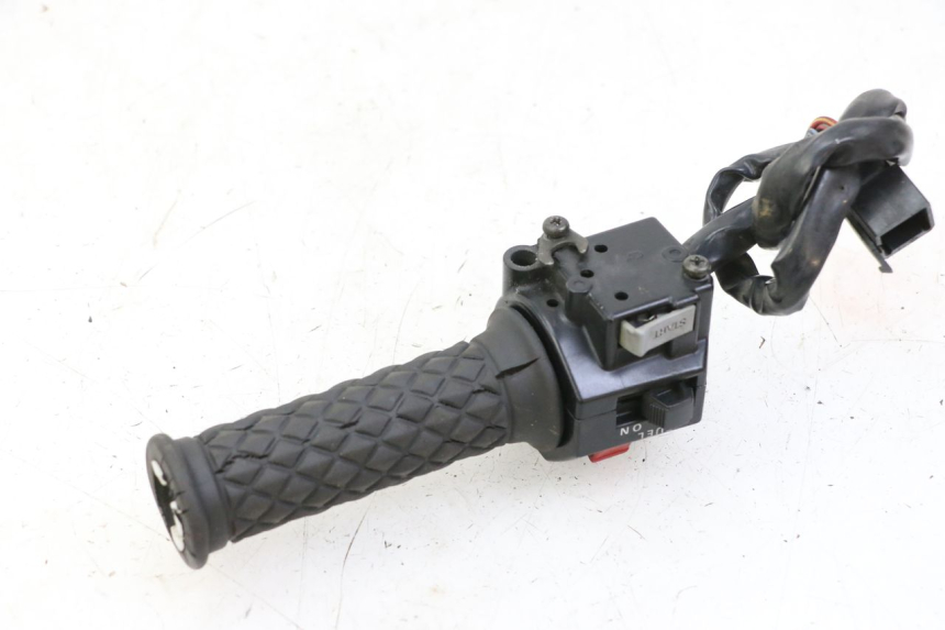 photo de COMMODO DROIT YAMAHA XV VIRAGO 535 (1988 - 2004)