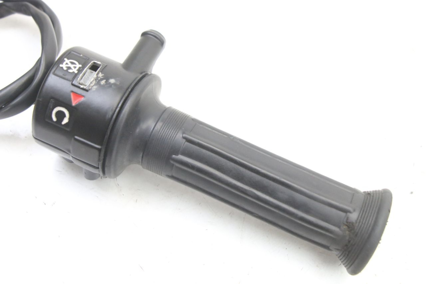photo de COMMODO DROIT YAMAHA PW 80 (1983 - 2014)