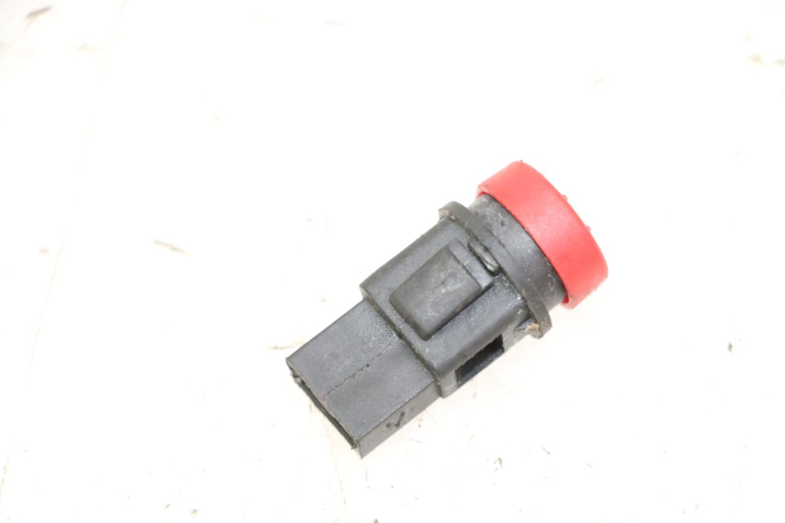 photo de COMMODO FEUX DETRESSE PIAGGIO MP3 500 (2014 - 2016)