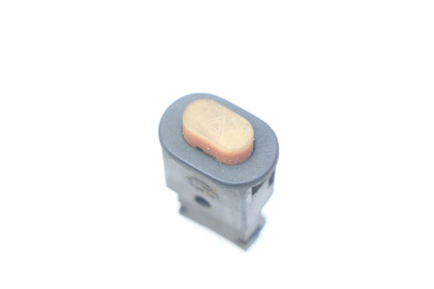 photo de COMMODO FEUX DETRESSE YIYING YY50QT-10 50 (2007 - 2022)