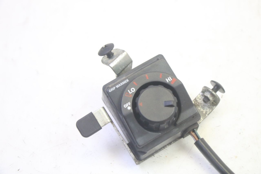 photo de COMMODO YAMAHA FJR ABS 1300 (2006 - 2012) - Détail de la pièce