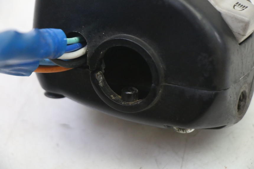 photo de COMMODO GAUCHE KYMCO AGILITY 4T 50 (2005 - 2018)