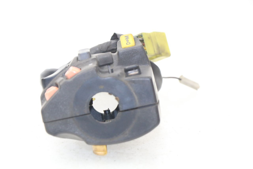 photo de COMMODO GAUCHE SUZUKI BURGMAN 650 (2002 - 2004)
