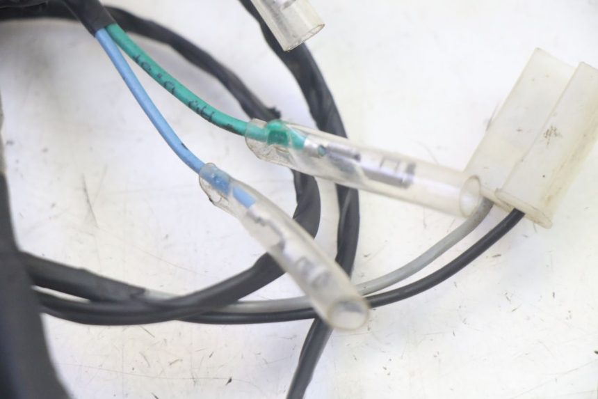 photo de COMMODO GAUCHE SYM CROX 4T 50 (2016 - 2023) - Points de fixation