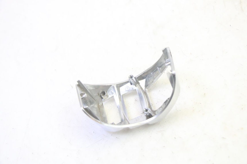 photo de COMMODO GAUCHE PEUGEOT DJANGO 4T 50 (2014 - 2019) - Gros plan technique