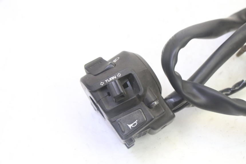 photo de COMMODO GAUCHE HONDA FES S-WING SWING ABS 125 (2007 - 2015)