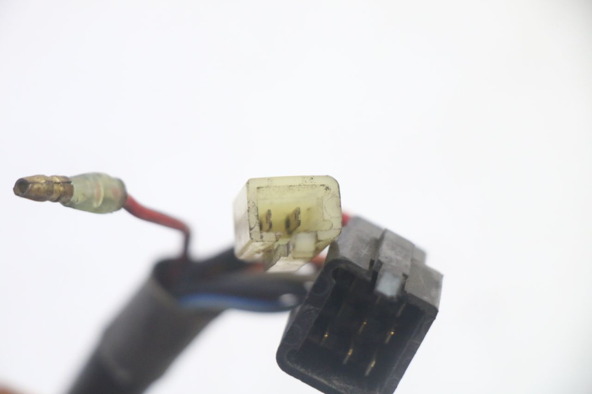 photo de COMMODO GAUCHE KAWASAKI GPZ RX 1000 (1986 - 1988) - Zoom composants