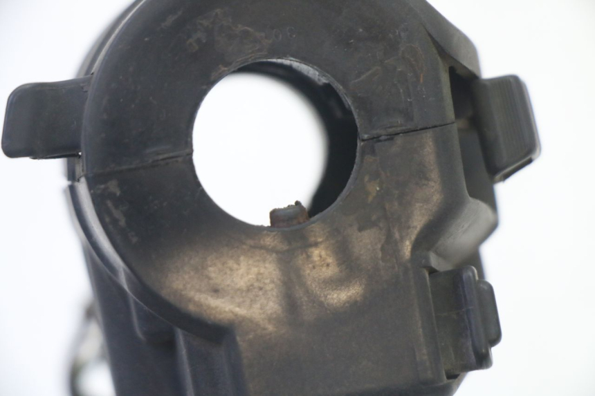 photo de COMMODO GAUCHE KYMCO GRAND DINK 125 (2002 - 2007)