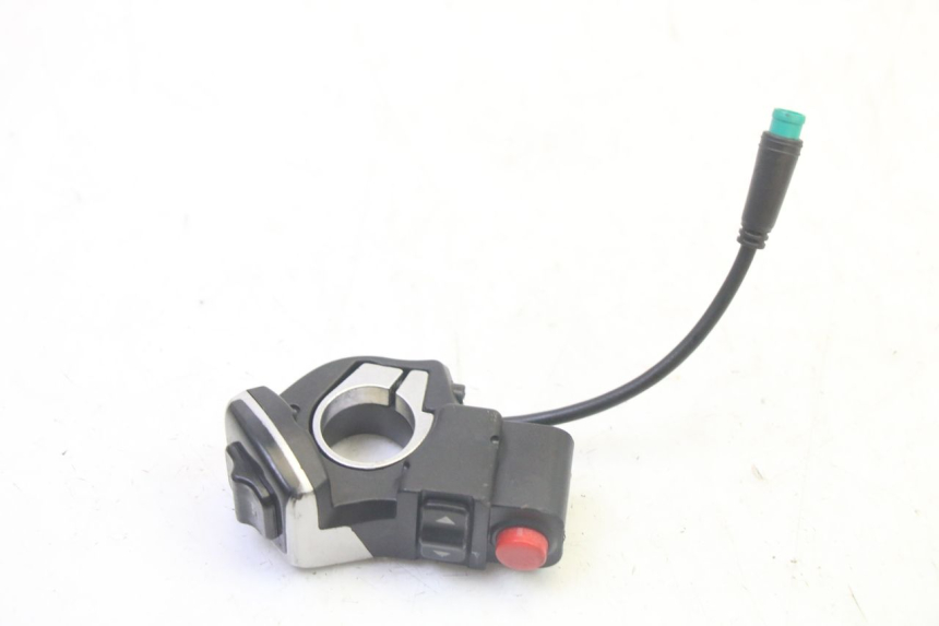 photo de COMMODO GAUCHE HITWAY H5 1