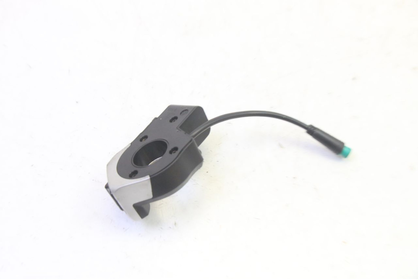 photo de COMMODO GAUCHE HITWAY H5 1