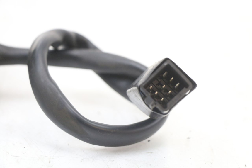 photo de COMMODO GAUCHE PEUGEOT KISBEE 2T 50 (2018 - 2022)