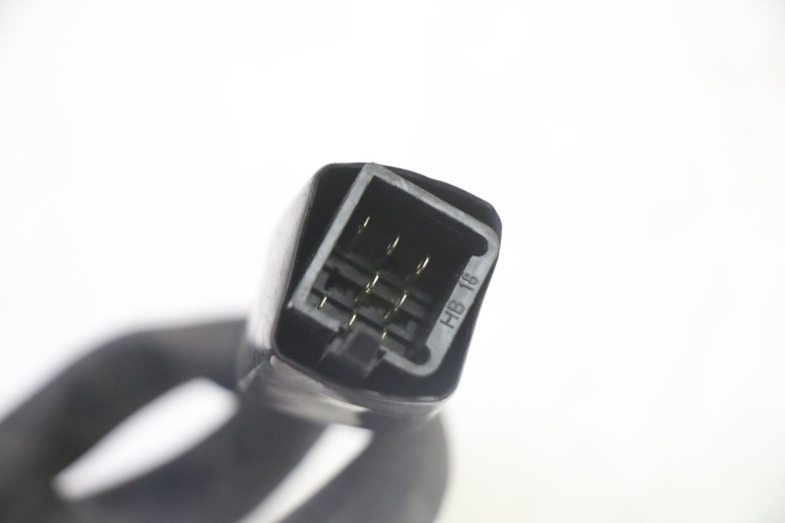 photo de COMMODO GAUCHE PEUGEOT KISBEE 4T 50 (2018 - 2022)