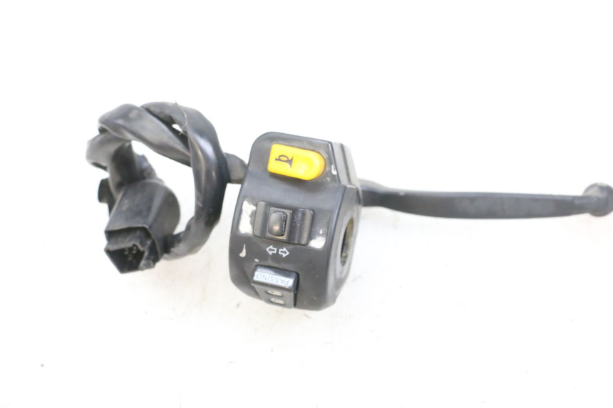 photo de COMMODO GAUCHE PEUGEOT KISBEE 4T 50 (2018 - 2022) - Zoom état d’usage